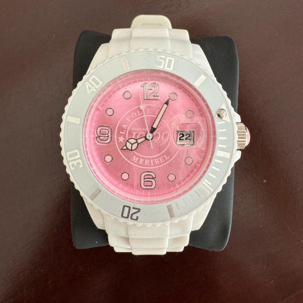 La Folie Douce 1969 watch - Picture 4 of 6